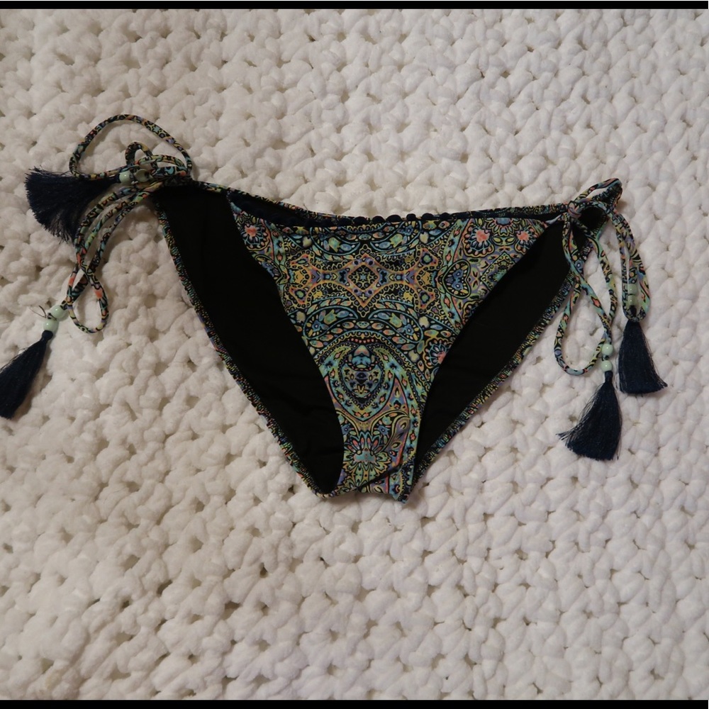 Bathing suite bottoms